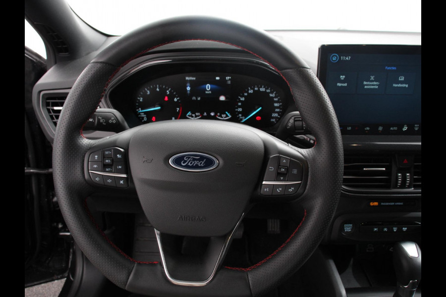 Ford FOCUS Wagon 1.0 EcoBoost Hybrid 155pk Automaat ST Line Navigatie Cruise Control Parkeer sensoren Lichtmetalen Velgen Extra Getint Glas