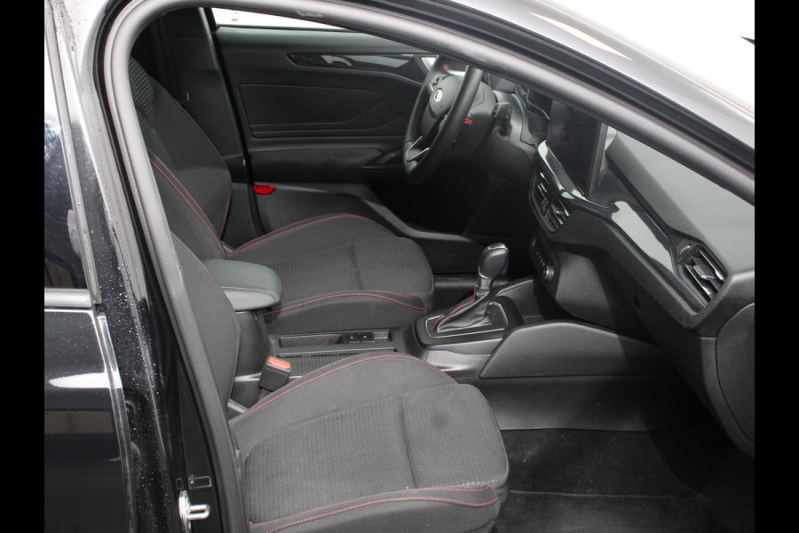 Ford FOCUS Wagon 1.0 EcoBoost Hybrid 155pk Automaat ST Line Navigatie Cruise Control Parkeer sensoren Lichtmetalen Velgen Extra Getint Glas