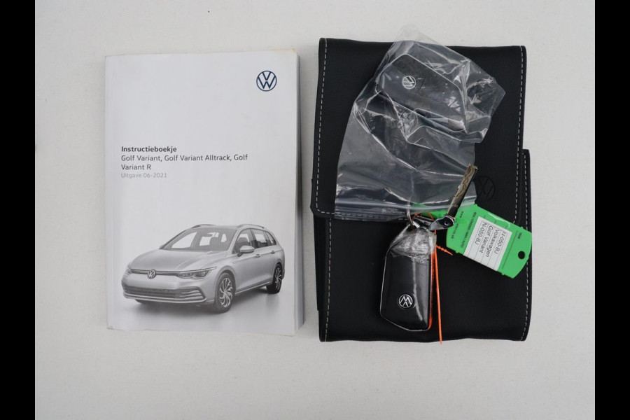 Volkswagen Golf Variant 1.0 TSI Golf | Adaptive cruise | Bluetooth | Virtueel dashboard | Climate control | Park assist | Trekhaak | 17" velgen