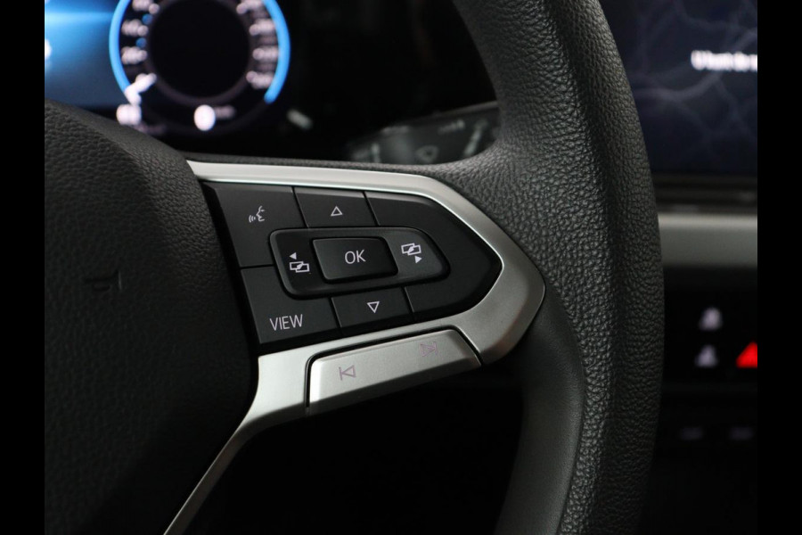 Volkswagen Golf Variant 1.0 TSI Golf | Adaptive cruise | Bluetooth | Virtueel dashboard | Climate control | Park assist | Trekhaak | 17" velgen
