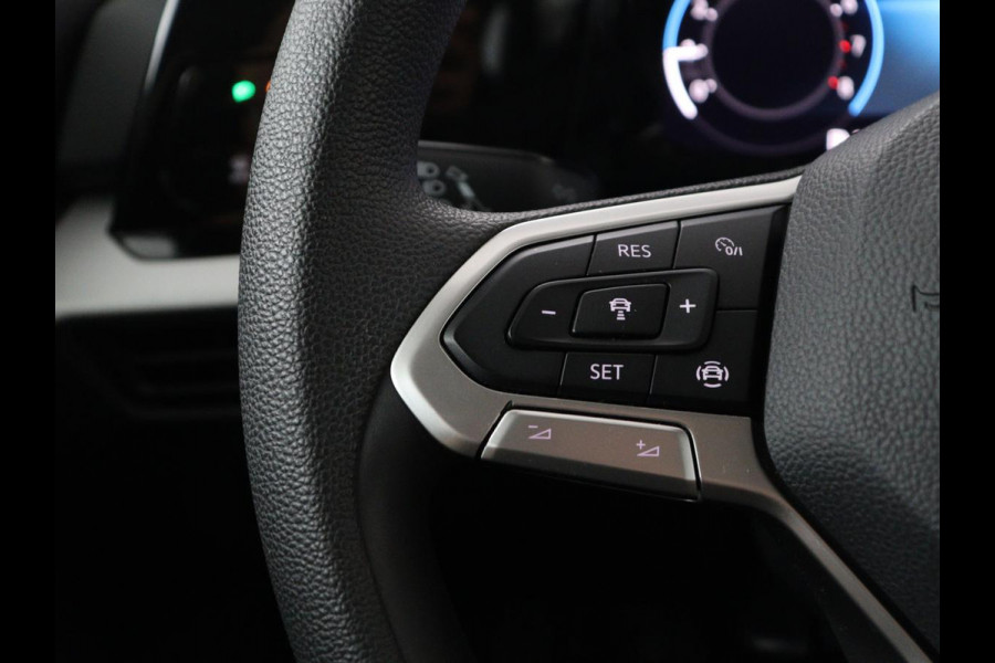 Volkswagen Golf Variant 1.0 TSI Golf | Adaptive cruise | Bluetooth | Virtueel dashboard | Climate control | Park assist | Trekhaak | 17" velgen