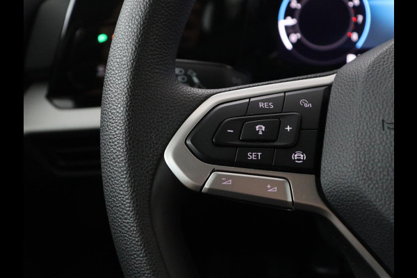 Volkswagen Golf Variant 1.0 TSI Golf | Adaptive cruise | Bluetooth | Virtueel dashboard | Climate control | Park assist | Trekhaak | 17" velgen