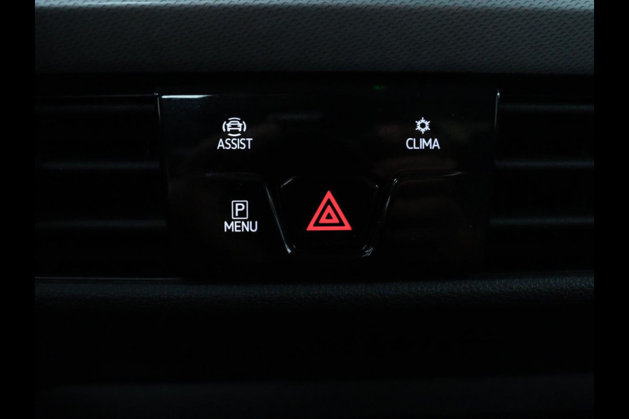 Volkswagen Golf Variant 1.0 TSI Golf | Adaptive cruise | Bluetooth | Virtueel dashboard | Climate control | Park assist | Trekhaak | 17" velgen