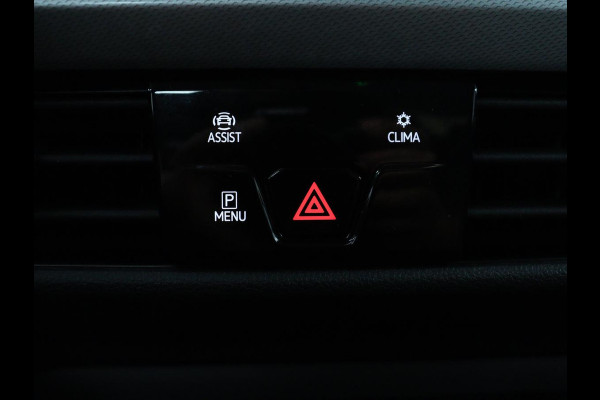 Volkswagen Golf Variant 1.0 TSI Golf | Adaptive cruise | Bluetooth | Virtueel dashboard | Climate control | Park assist | Trekhaak | 17" velgen