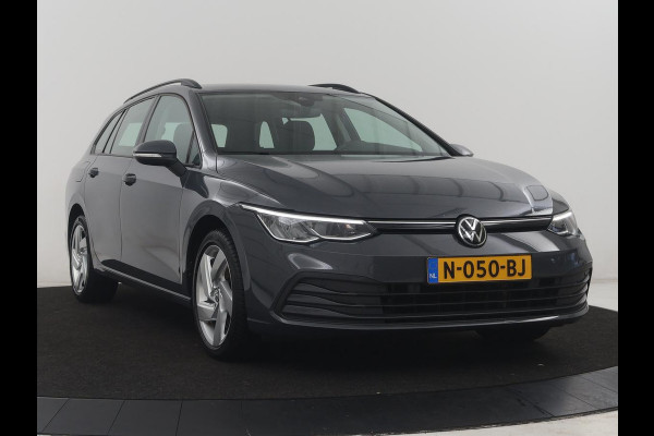 Volkswagen Golf Variant 1.0 TSI Golf | Adaptive cruise | Bluetooth | Virtueel dashboard | Climate control | Park assist | Trekhaak | 17" velgen