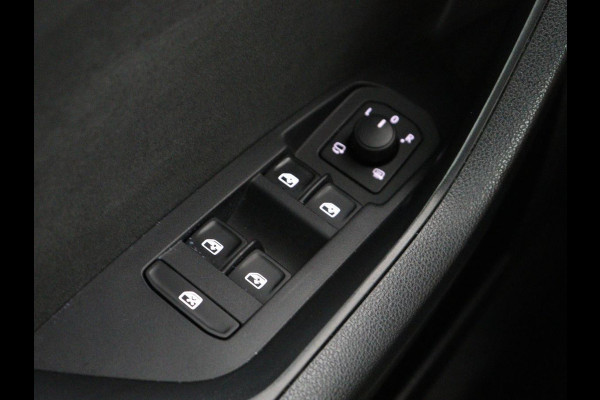 Škoda Kodiaq 1.5 TSI Sportline Business | Leder/alcantara | Memory | Stuur/stoelverwarming | Carplay | Sfeerverlichting | Camera | Park assist | Climate control |
