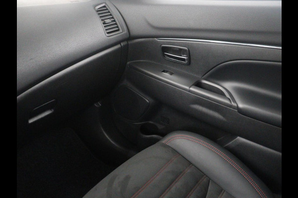 Mitsubishi ASX 1.6 CLEARTEC INTENSE | Trekhaak | Leder/alcantara | Stoelverwarming | Carplay | Camera | Climate control | Cruise control | Keyless |