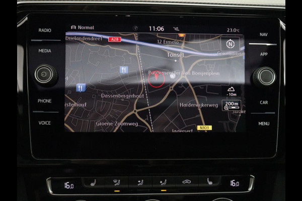 Volkswagen Arteon 1.5 TSI Business R | Panoramadak | Leder/alcantara | Stoelverwarming | Adaptive cruise | Carplay | Sfeerverlichting | Camera | Park assist | Trekhaak