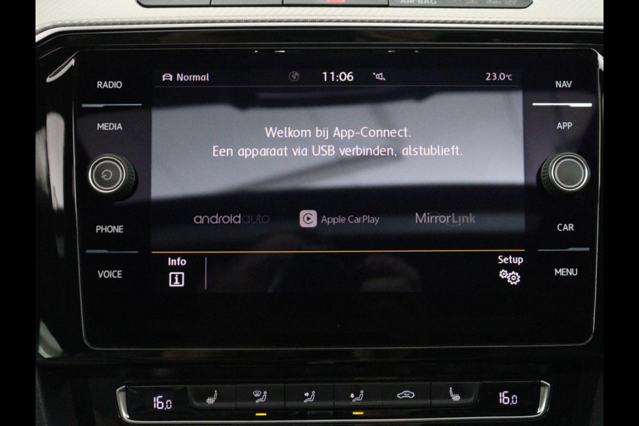 Volkswagen Arteon 1.5 TSI Business R | Panoramadak | Leder/alcantara | Stoelverwarming | Adaptive cruise | Carplay | Sfeerverlichting | Camera | Park assist | Trekhaak
