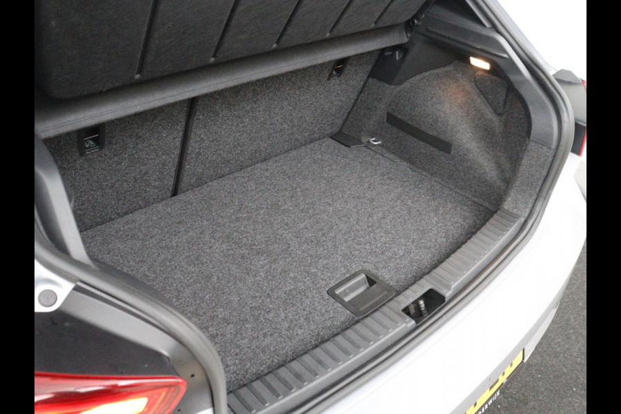 Seat Ibiza 1.0 EcoTSI FR Business Intense | Leder/alcantara | Adaptive cruise | Stoelverwarming | Carplay | Camera | Park assist | Climate control | Virtueel dashboard | 17" velgen