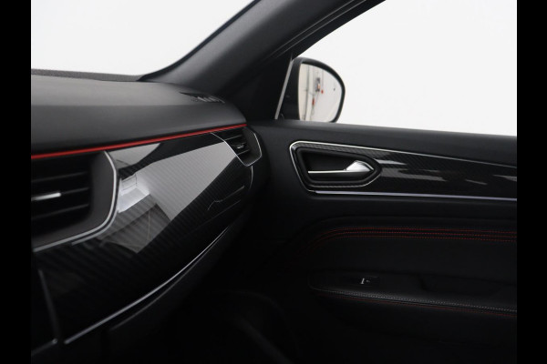 Renault Arkana 1.6 E-Tech Hybrid 145 R.S. Line | Panoramadak | Leder/alcantara | Stoelverwarming | Adaptive cruise | Navigatie | Bluetooth | Climate control | Camera | Park assist | Trekhaak