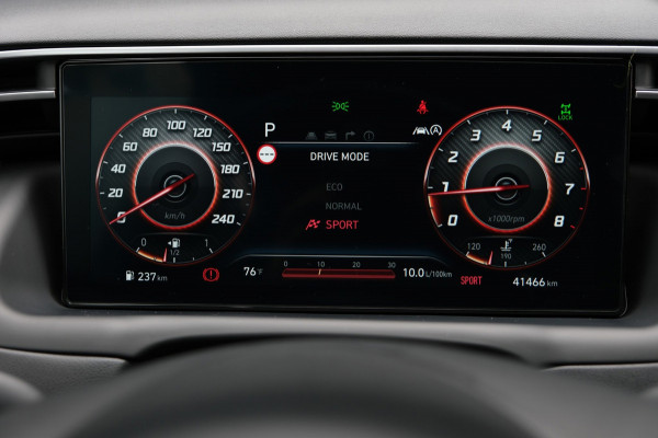 Hyundai Tucson 1.6 T-GDI AWD MHEV *Blackline 41dkm* Afn. Trekhaak/Navi/Camera DEALER O.H
