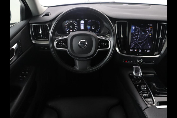 Volvo V60 2.0 T8 Recharge AWD Inscription | SOH 82% | Trekhaak | 360 camera | Leder | Stuur/stoelverwarming | Memory | Adaptive cruise | Full LED |