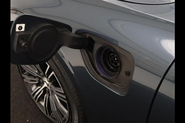 Volvo V60 2.0 T8 Recharge AWD Inscription | SOH 82% | Trekhaak | 360 camera | Leder | Stuur/stoelverwarming | Memory | Adaptive cruise | Full LED |