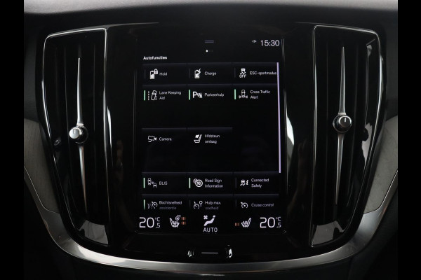 Volvo V60 2.0 T8 Recharge AWD Inscription | SOH 82% | Trekhaak | 360 camera | Leder | Stuur/stoelverwarming | Memory | Adaptive cruise | Full LED |