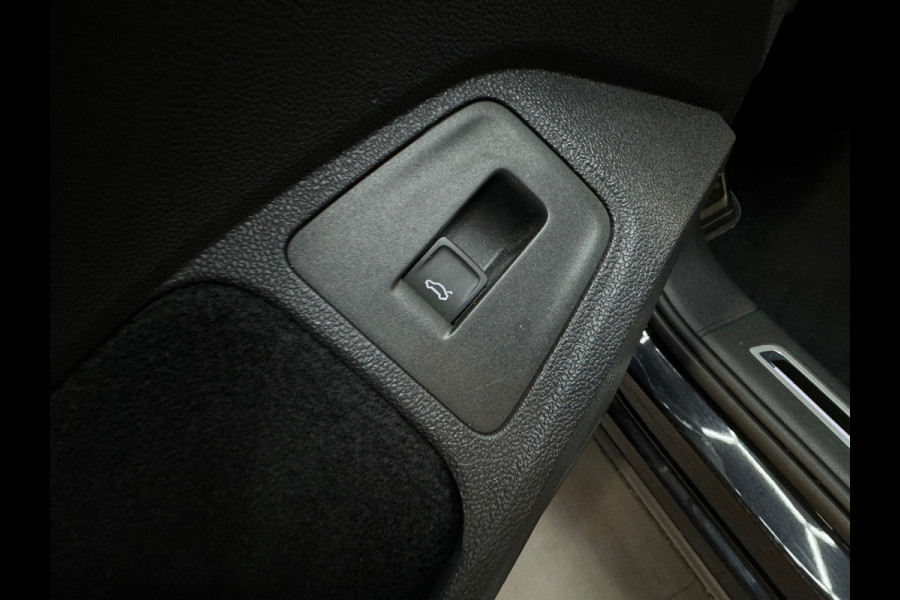 Volkswagen Tiguan 1.5 TSI R Line Pano|Keyless|Sfeer|360Camera