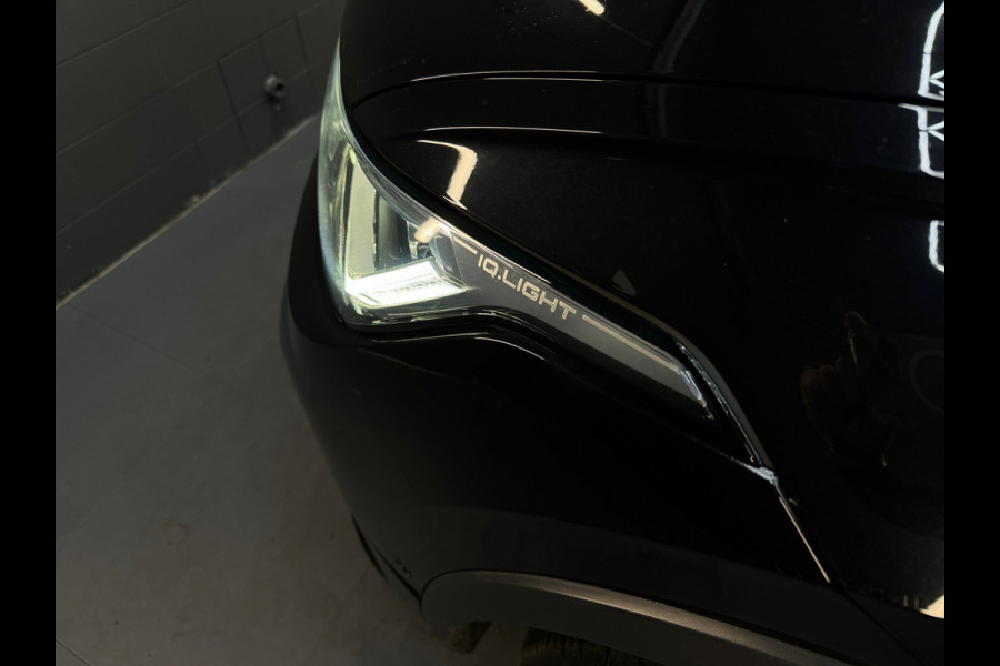 Volkswagen Tiguan 1.5 TSI R Line Pano|Keyless|Sfeer|360Camera