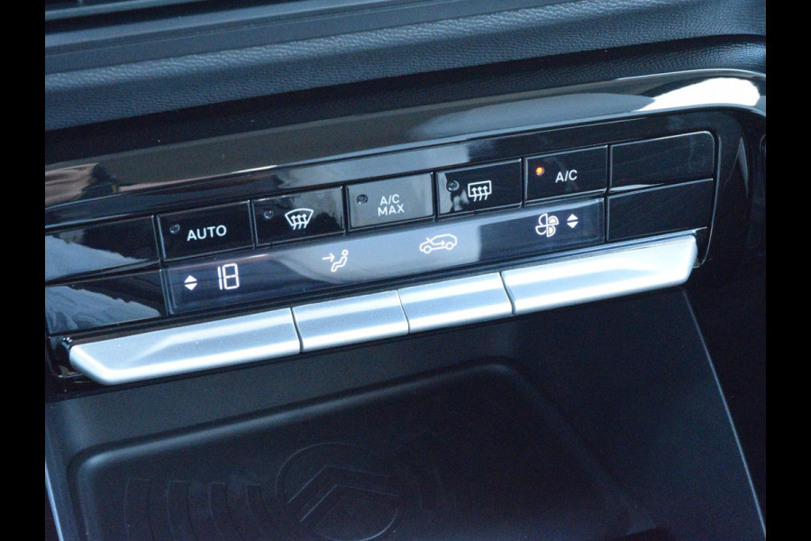 Citroën C3 1.2 Hybrid 110pk MAX | AUTOMAAT | WIT DAK | PARKEERSENSOREN MET CAMERA | CLIMATE CONTROL | NAVI | CARPLAY