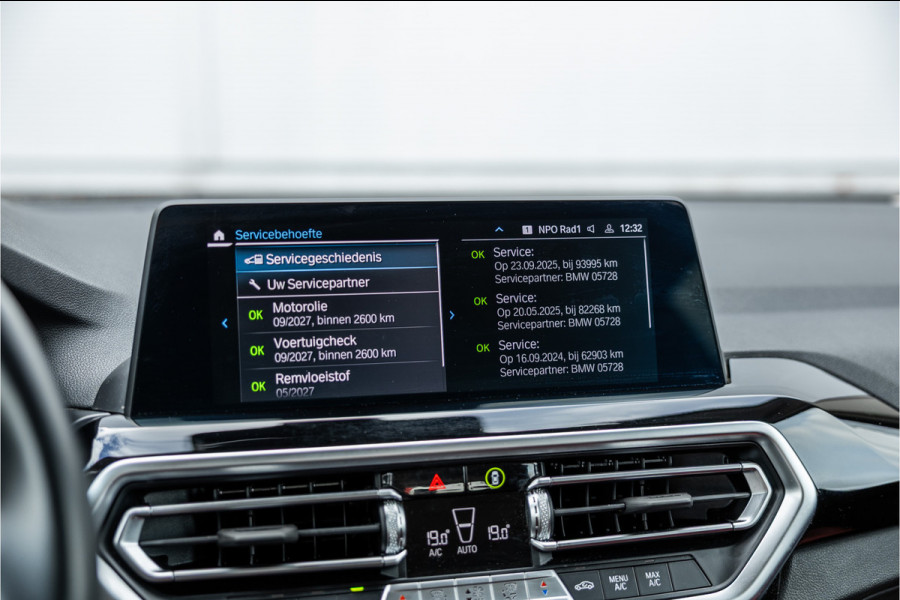 BMW X3 xDrive30e SOH 99% / LED / Camera / All-Season / Carplay /