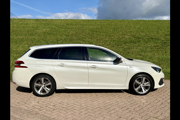 Peugeot 308 SW 1.2 PureTech GT-line Panoramadak | PDC V&A | Camera A | Apple CarPlay / Android Auto | Keyless