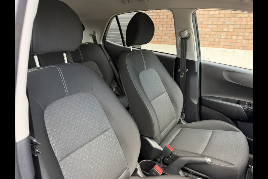 Kia Picanto 1.0 DPi DynamicPlusLine / Navigatie / Camera / Clima / ALL-Season / 1e Eigenaar / NED-Picanto