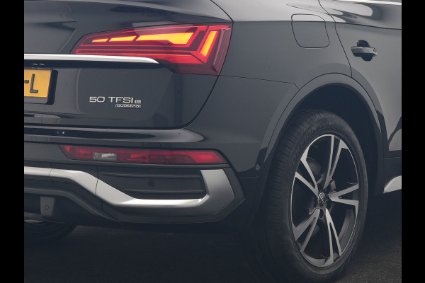 Audi Q5 Sportback 50 TFSI e 2x S Line PHEV 300pk Dealer O.H. | Trekhaak Af Fabriek | Panodak | 360 Camera | Matrix LED | Lederen Sportstoelen Verwarmd | Sfeerverlichting | Cruise Control | Navigatie | DAB | 20"L.M | Plug In Hybrid |