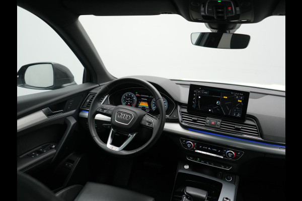 Audi Q5 Sportback 50 TFSI e 2x S Line PHEV 300pk Dealer O.H. | Trekhaak Af Fabriek | Panodak | 360 Camera | Matrix LED | Lederen Sportstoelen Verwarmd | Sfeerverlichting | Cruise Control | Navigatie | DAB | 20"L.M | Plug In Hybrid |