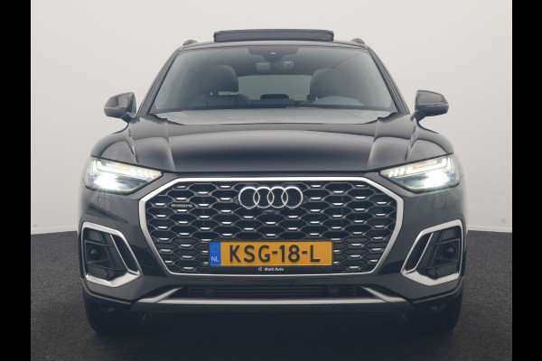 Audi Q5 Sportback 50 TFSI e 2x S Line PHEV 300pk Dealer O.H. | Trekhaak Af Fabriek | Panodak | 360 Camera | Matrix LED | Lederen Sportstoelen Verwarmd | Sfeerverlichting | Cruise Control | Navigatie | DAB | 20"L.M | Plug In Hybrid |