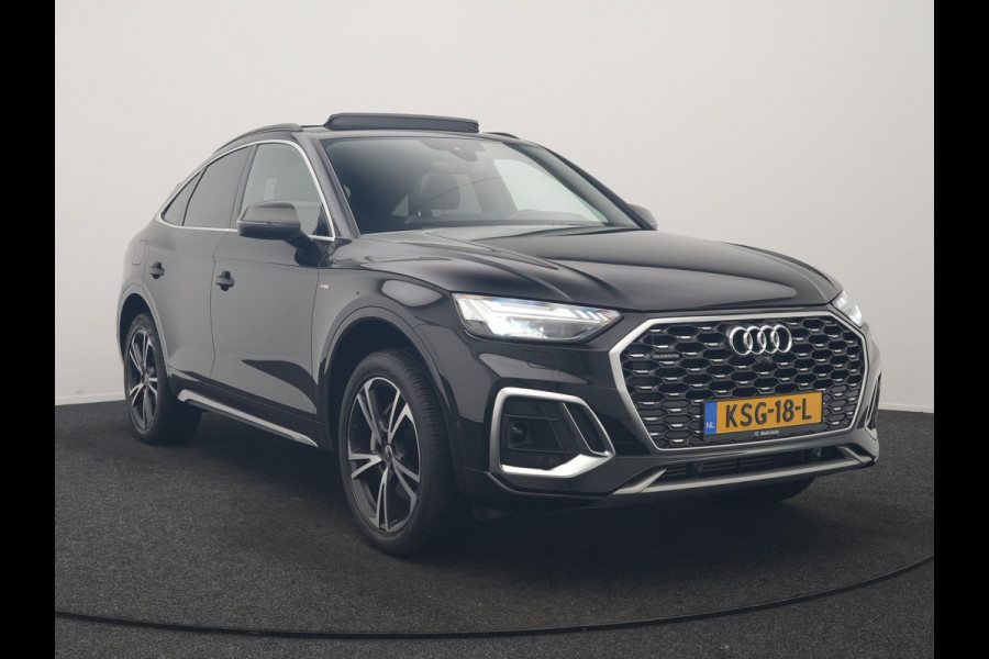 Audi Q5 Sportback 50 TFSI e 2x S Line PHEV 300pk Dealer O.H. | Trekhaak Af Fabriek | Panodak | 360 Camera | Matrix LED | Lederen Sportstoelen Verwarmd | Sfeerverlichting | Cruise Control | Navigatie | DAB | 20"L.M | Plug In Hybrid |