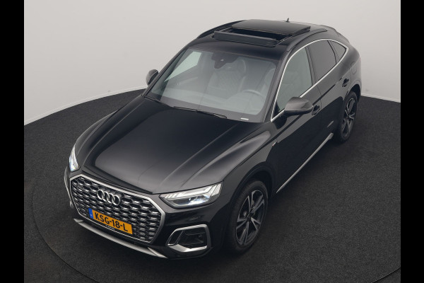 Audi Q5 Sportback 50 TFSI e 2x S Line PHEV 300pk Dealer O.H. | Trekhaak Af Fabriek | Panodak | 360 Camera | Matrix LED | Lederen Sportstoelen Verwarmd | Sfeerverlichting | Cruise Control | Navigatie | DAB | 20"L.M | Plug In Hybrid |