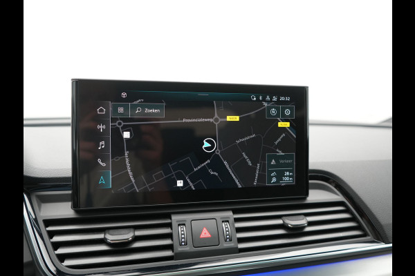 Audi Q5 Sportback 50 TFSI e 2x S Line PHEV 300pk Dealer O.H. | Trekhaak Af Fabriek | Panodak | 360 Camera | Matrix LED | Lederen Sportstoelen Verwarmd | Sfeerverlichting | Cruise Control | Navigatie | DAB | 20"L.M | Plug In Hybrid |