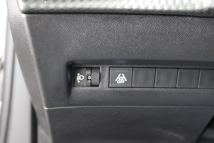 Peugeot 2008 1.2 PureTech Allure Adaptive cruise|Carplay|BTW