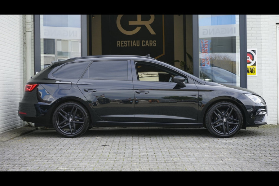 Seat Leon ST 1.5 TSI FR Ultimate Black Edition AUTOMAAT|ACC|ALCANTARA|AMBIANCE|BEATS|CAMERA|KEYLESS|PANORAMA