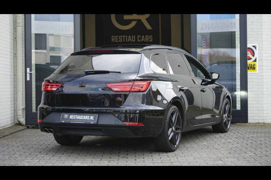 Seat Leon ST 1.5 TSI FR Ultimate Black Edition AUTOMAAT|ACC|ALCANTARA|AMBIANCE|BEATS|CAMERA|KEYLESS|PANORAMA