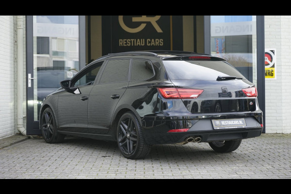 Seat Leon ST 1.5 TSI FR Ultimate Black Edition AUTOMAAT|ACC|ALCANTARA|AMBIANCE|BEATS|CAMERA|KEYLESS|PANORAMA