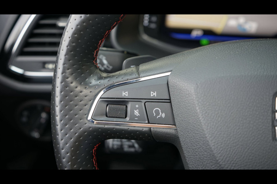 Seat Leon ST 1.5 TSI FR Ultimate Black Edition AUTOMAAT|ACC|ALCANTARA|AMBIANCE|BEATS|CAMERA|KEYLESS|PANORAMA