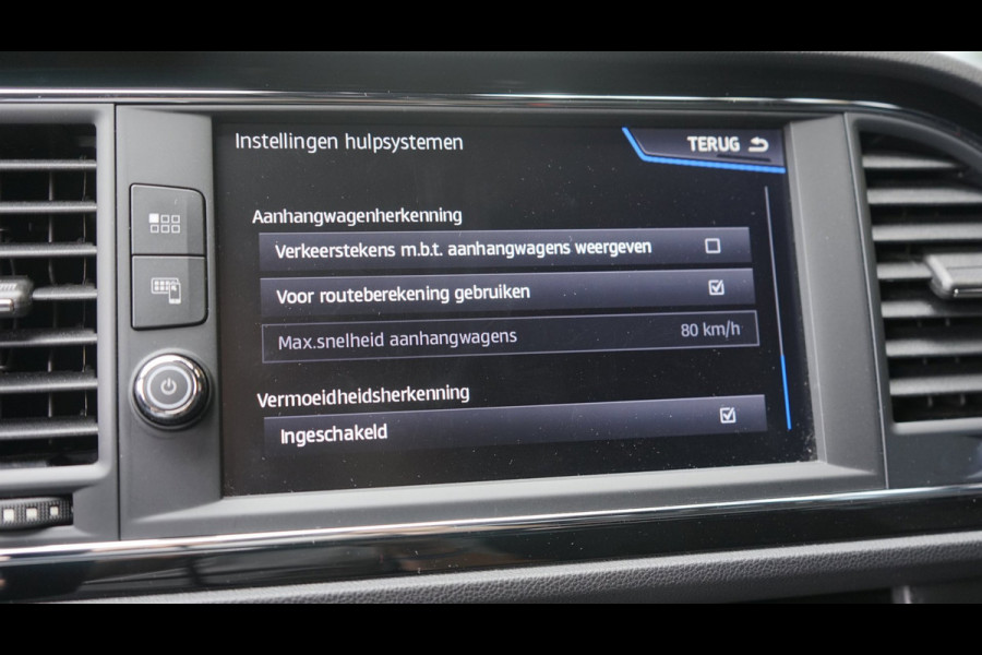 Seat Leon ST 1.5 TSI FR Ultimate Black Edition AUTOMAAT|ACC|ALCANTARA|AMBIANCE|BEATS|CAMERA|KEYLESS|PANORAMA