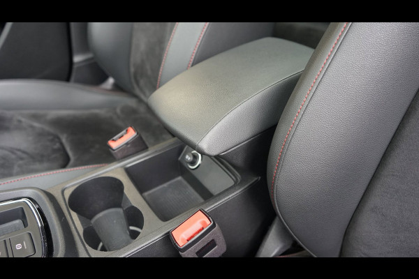 Seat Leon ST 1.5 TSI FR Ultimate Black Edition AUTOMAAT|ACC|ALCANTARA|AMBIANCE|BEATS|CAMERA|KEYLESS|PANORAMA