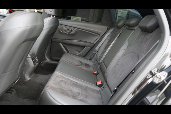 Seat Leon ST 1.5 TSI FR Ultimate Black Edition AUTOMAAT|ACC|ALCANTARA|AMBIANCE|BEATS|CAMERA|KEYLESS|PANORAMA