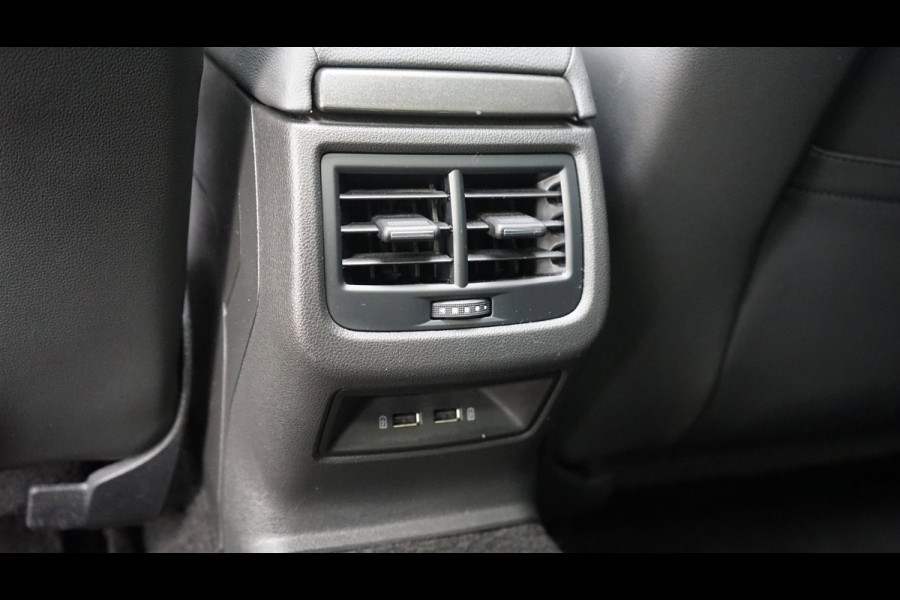 Seat Leon ST 1.5 TSI FR Ultimate Black Edition AUTOMAAT|ACC|ALCANTARA|AMBIANCE|BEATS|CAMERA|KEYLESS|PANORAMA