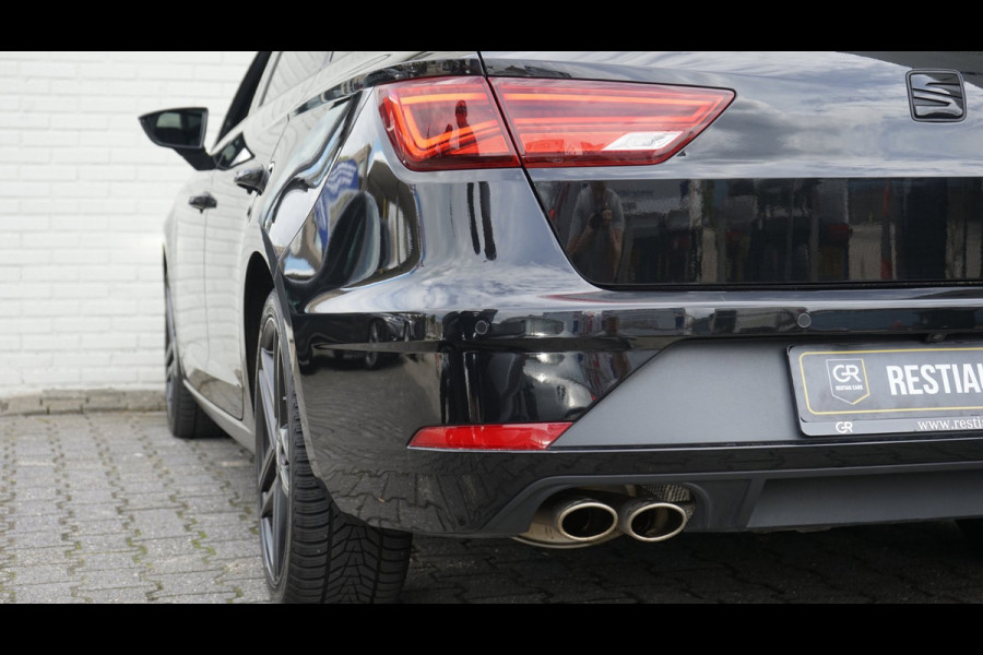Seat Leon ST 1.5 TSI FR Ultimate Black Edition AUTOMAAT|ACC|ALCANTARA|AMBIANCE|BEATS|CAMERA|KEYLESS|PANORAMA