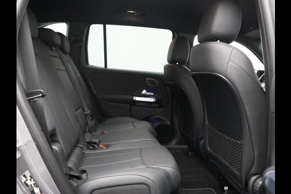 Mercedes-Benz EQB 250+ Luxury Line 74 kWh 191pk Dealer O.H | Adaptive Cruise | 360 Camera | Lederen Sportstoelen Verwarmd | Apple Carplay | Keyless | BLIS | Navigatie | Virtual | DAB | 18"L.M |