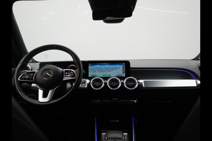 Mercedes-Benz EQB 250+ Luxury Line 74 kWh 191pk Dealer O.H | Adaptive Cruise | 360 Camera | Lederen Sportstoelen Verwarmd | Apple Carplay | Keyless | BLIS | Navigatie | Virtual | DAB | 18"L.M |
