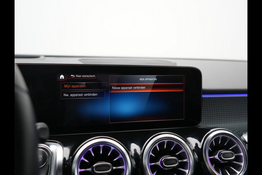 Mercedes-Benz EQB 250+ Luxury Line 74 kWh 191pk Dealer O.H | Adaptive Cruise | 360 Camera | Lederen Sportstoelen Verwarmd | Apple Carplay | Keyless | BLIS | Navigatie | Virtual | DAB | 18"L.M |
