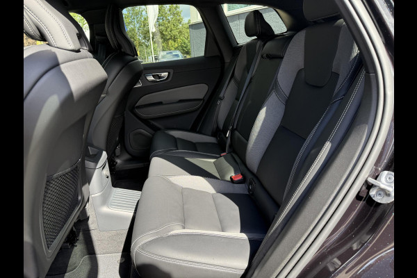 Volvo XC60 2.0 T8 Plug-in hybrid AWD Plus Dark LUCHTVERING| BOWERS & WILKINS| ELEKTRISCHE TREKHAAK| FULL OPTIONS| HEAD-UP DISPLAY| 360 CAMERA| ACHTERBANK VERWARMING| STOEL + STUURVERWARMING