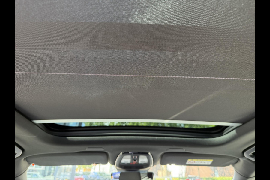 Volvo XC60 2.0 T8 Plug-in hybrid AWD Plus Dark LUCHTVERING| BOWERS & WILKINS| ELEKTRISCHE TREKHAAK| FULL OPTIONS| HEAD-UP DISPLAY| 360 CAMERA| ACHTERBANK VERWARMING| STOEL + STUURVERWARMING