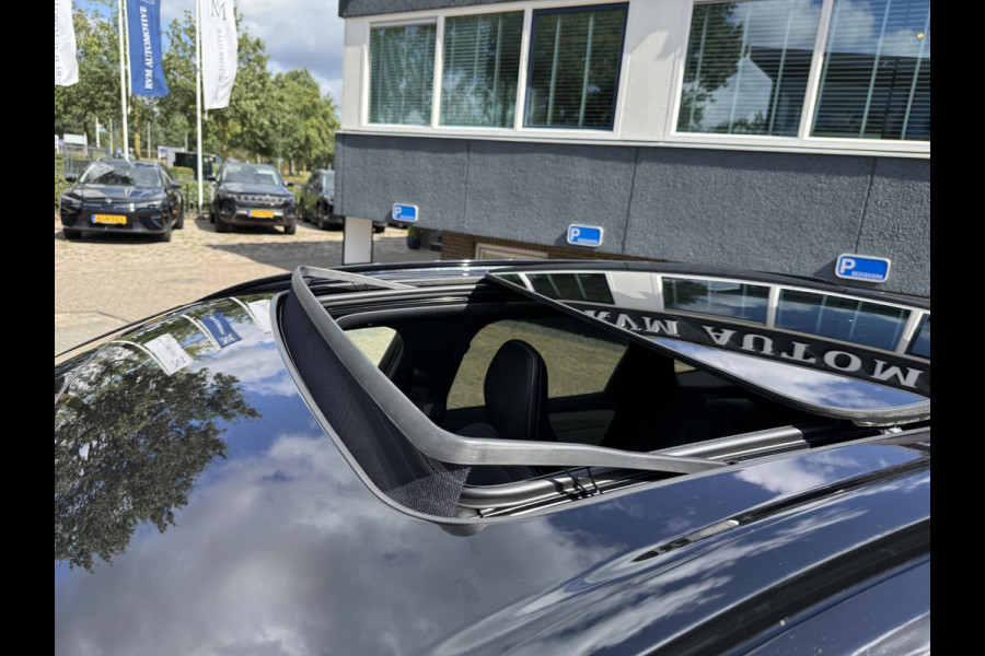 Volvo XC60 2.0 T8 Plug-in hybrid AWD Plus Dark LUCHTVERING| BOWERS & WILKINS| ELEKTRISCHE TREKHAAK| FULL OPTIONS| HEAD-UP DISPLAY| 360 CAMERA| ACHTERBANK VERWARMING| STOEL + STUURVERWARMING