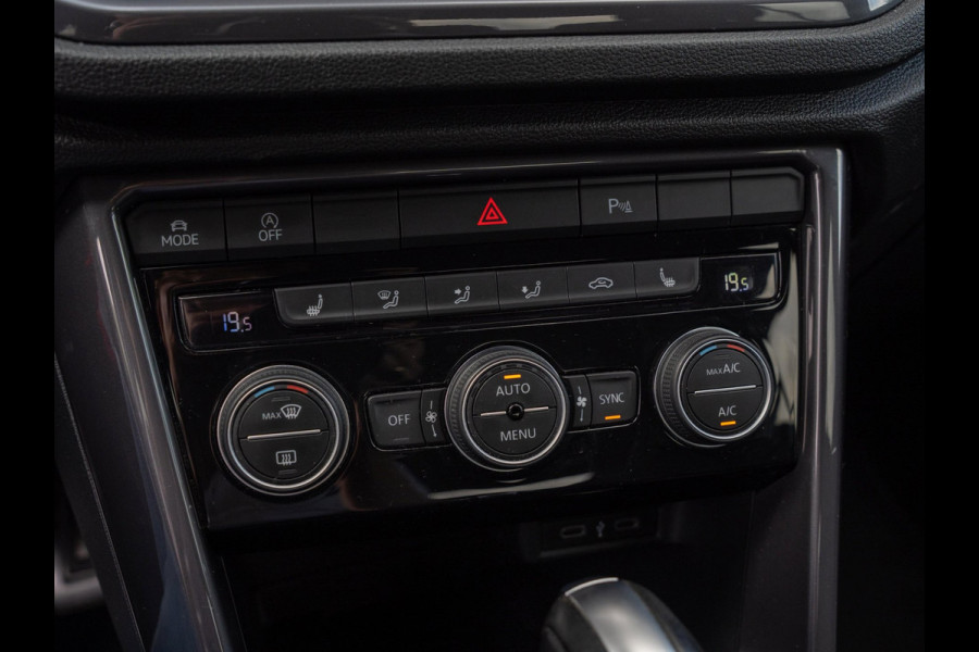 Volkswagen T-Roc 1.5 TSI 150pk R-Line | Trekhaak | Camera | Adaptive Cruise