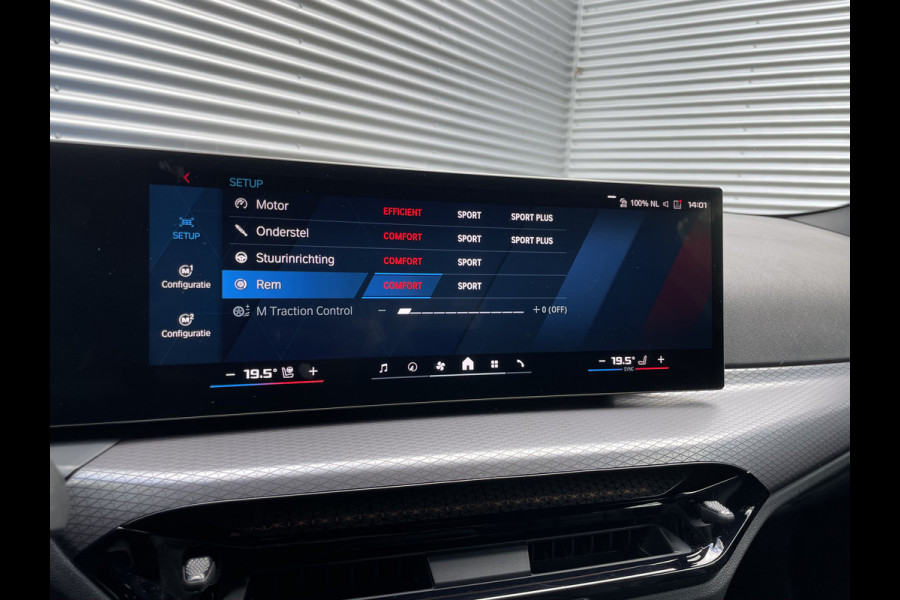 BMW 2 Serie Coupé M2 - Individual ''Voodoo Blue'' - Facelift - Carbon Dak - ACC