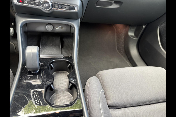 Volvo XC40 Recharge Plus SOH 92%| PILOT ASSIST ACC| ELEKTRISCHE ACHTERKLEP| DODE HOEK SENSOR |WARMTEPOMP| STOEL + STUURVERWARMING| ACHTERUITRIJCAMERA| RIJKLAAPRIJS INCL. 12 MND BOVAG GARANTIE|